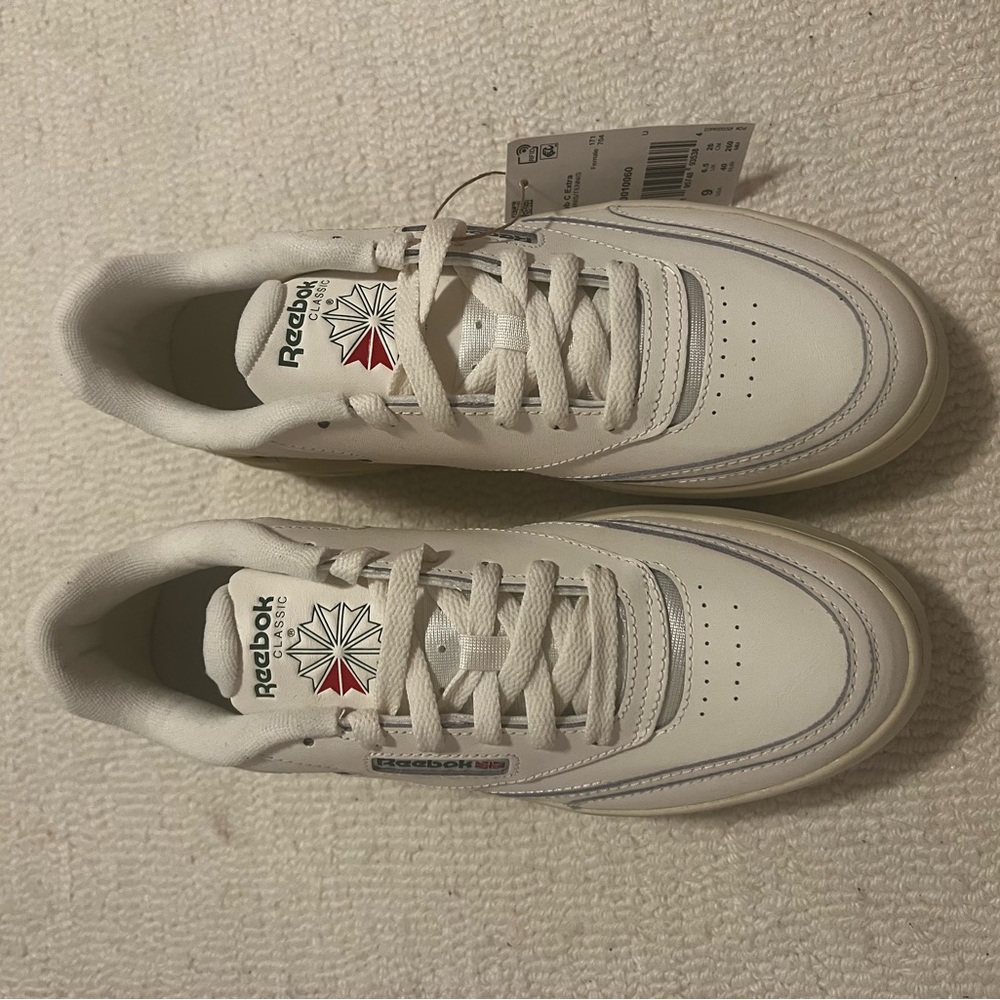 Women Reebok Club C Extra Tennis Shoes Size 9 Brand New